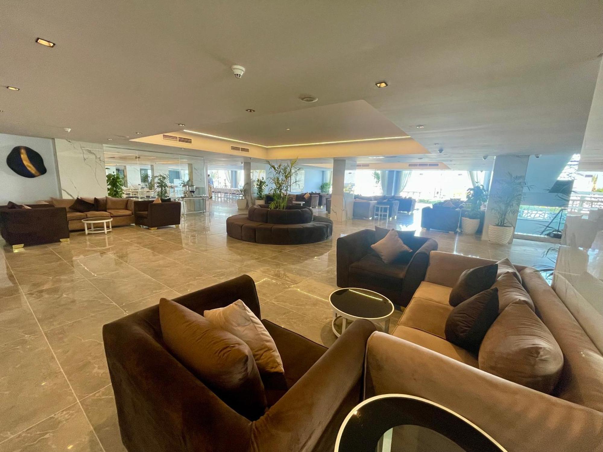 Porto Sokhna Beach Resort Ain Sukhna Esterno foto