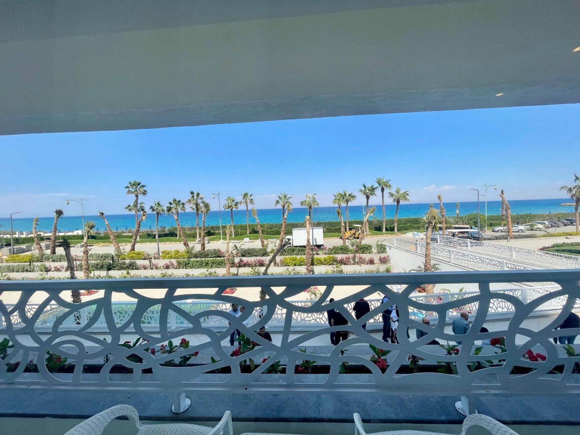 Porto Sokhna Beach Resort Ain Sukhna Esterno foto