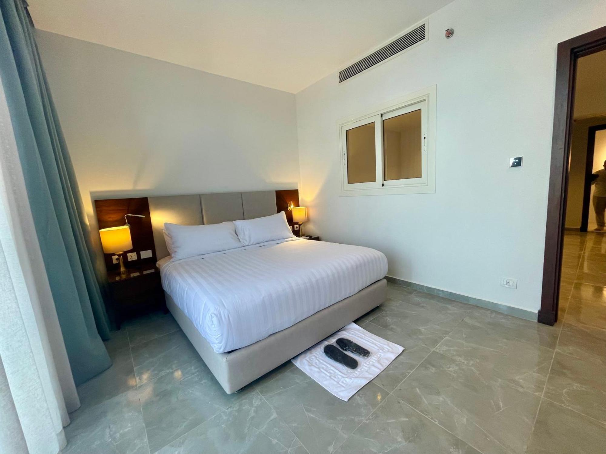 Porto Sokhna Beach Resort Ain Sukhna Esterno foto