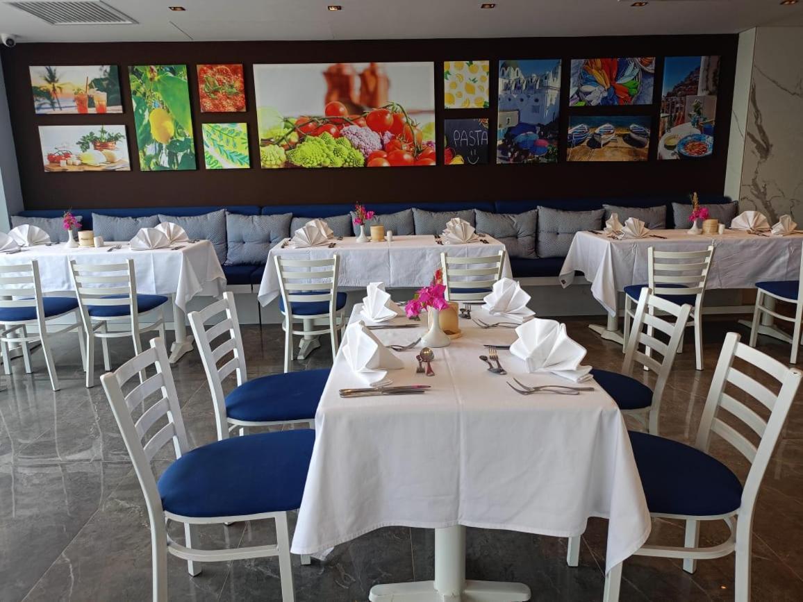 Porto Sokhna Beach Resort Ain Sukhna Esterno foto