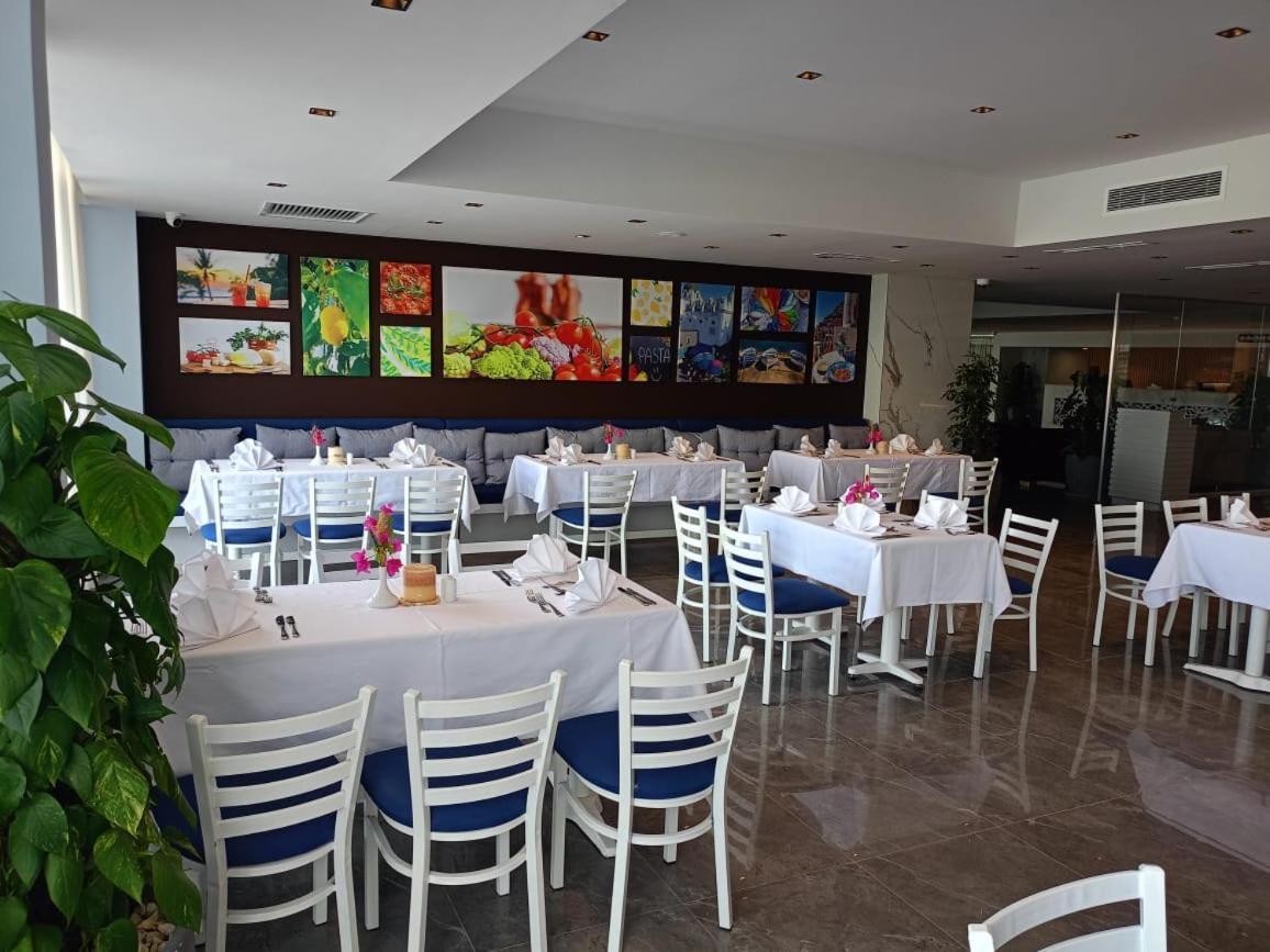 Porto Sokhna Beach Resort Ain Sukhna Esterno foto